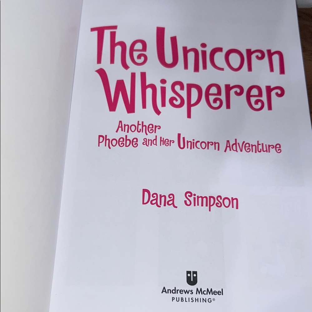 🛍️ 3 for $20 🛍️ - The Unicorn Whisperer Book by Dana Simpson Volume 10 - Picture 2 of 9